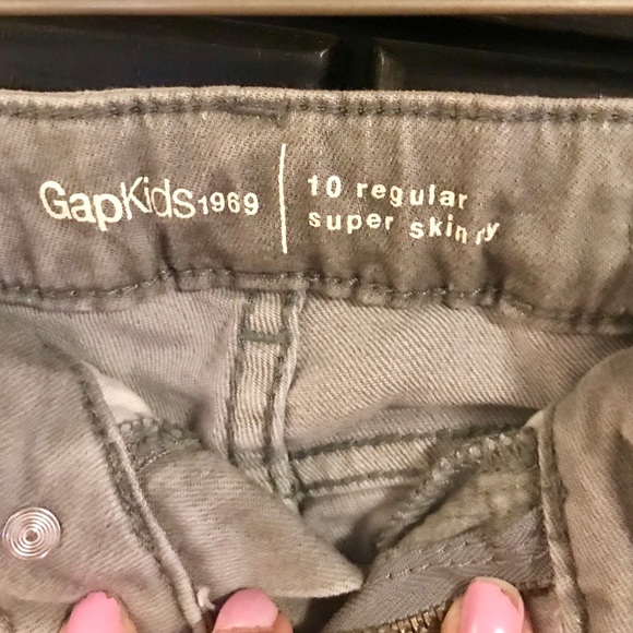 Gap kids gray jeans - Picture 2 of 4